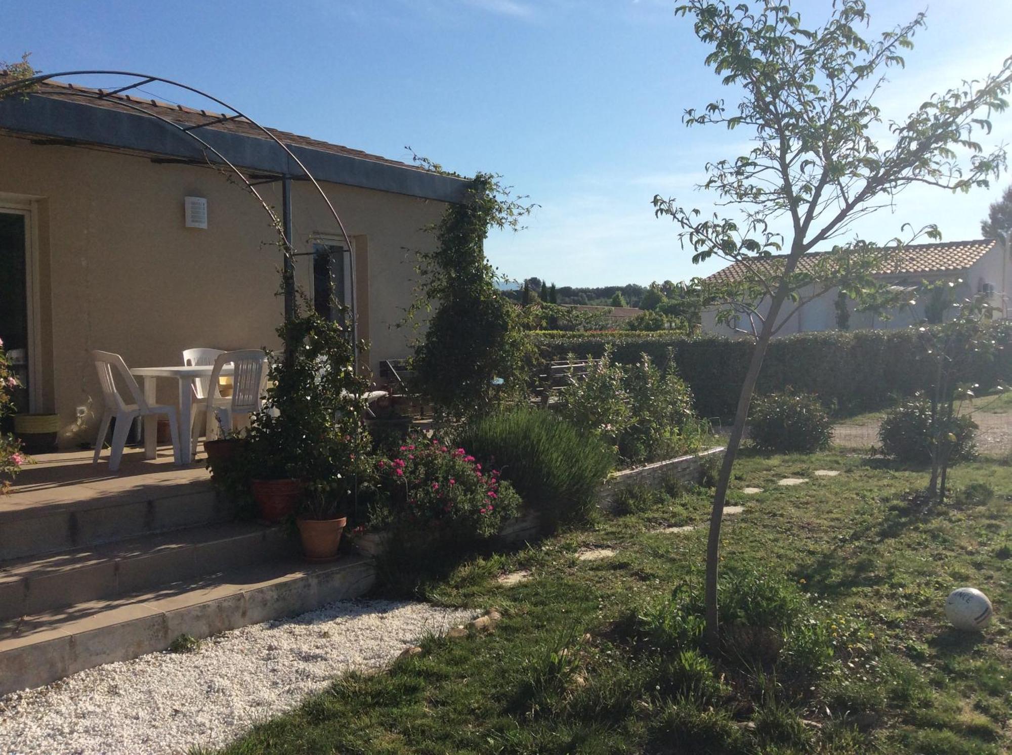 Chambre D Hotes Dans Le Vaucluse マザン エクステリア 写真